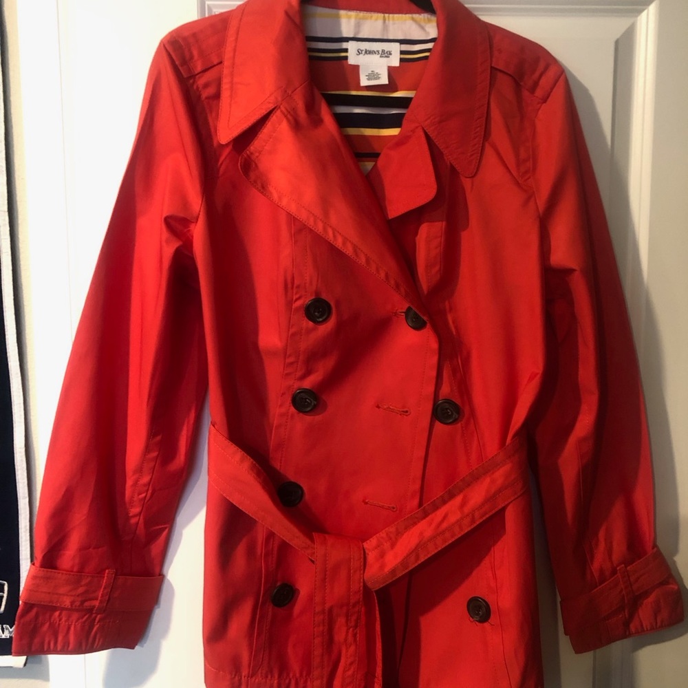 Light weight jacket